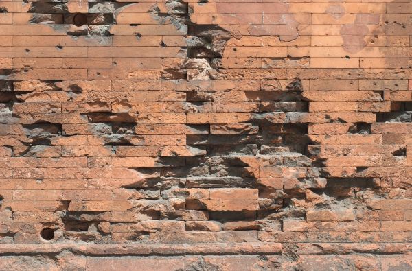 Damaged Brick Repair in Arlington Heights
