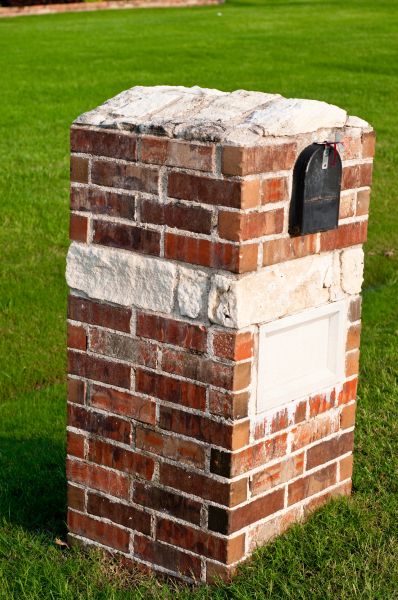 Brick Mailbox Installation in Arlington Heights